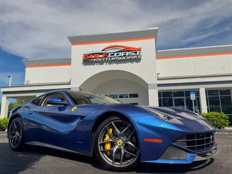 2015 Ferrari F12 Berlinetta Berlinetta photo 1