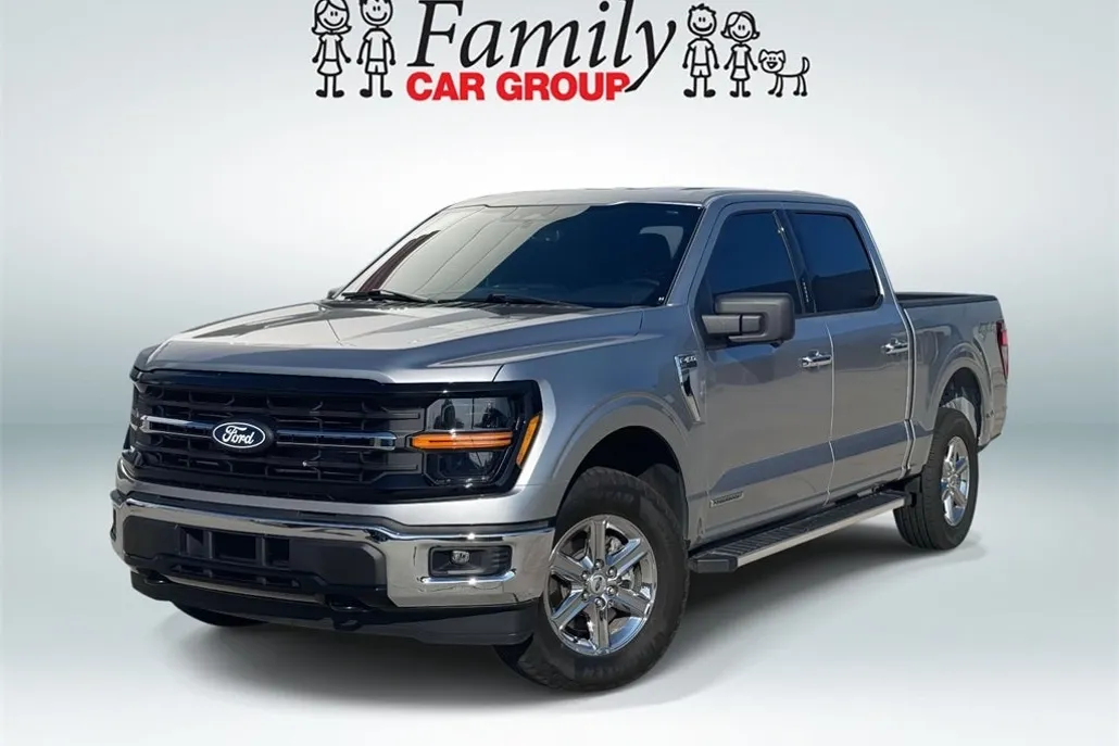 2024 Ford F-150 XLT photo 1