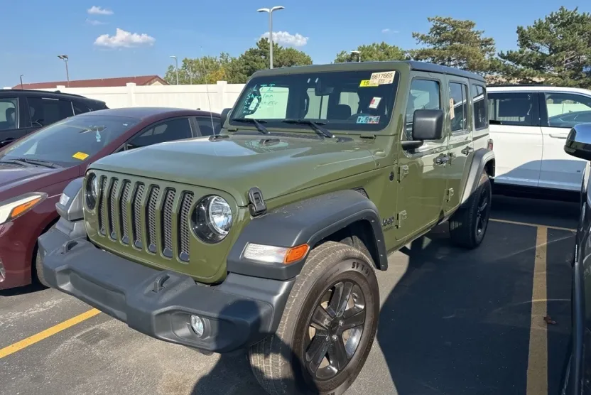 2021 Jeep Wrangler Unlimited Sport Altitude photo 1