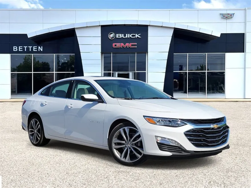 2024 Chevrolet Malibu Premier 2LT photo 1