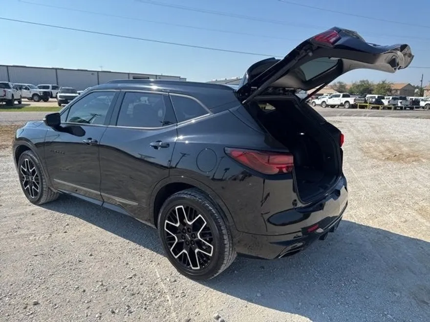 2023 Chevrolet Blazer RS photo 1