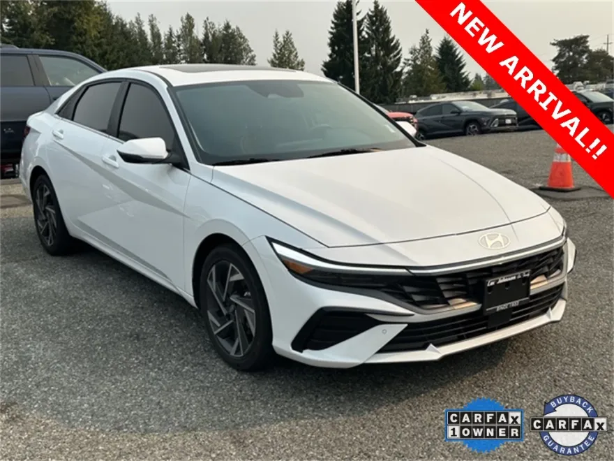 2024 Hyundai Elantra Hybrid Limited photo 1