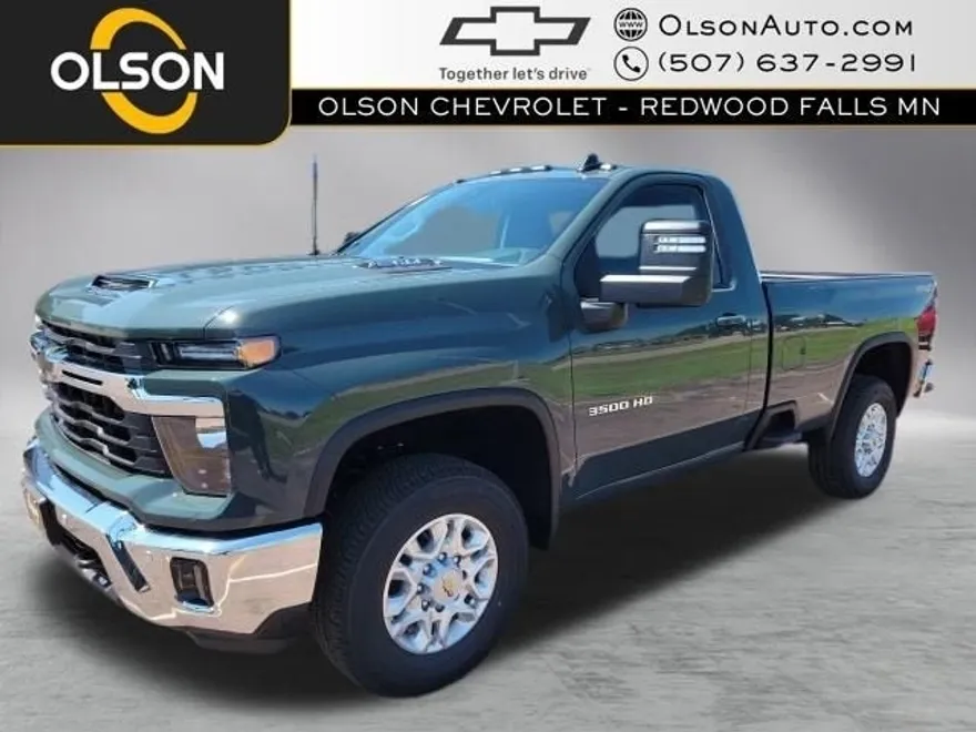 2025 Chevrolet Silverado 3500HD LT photo 1