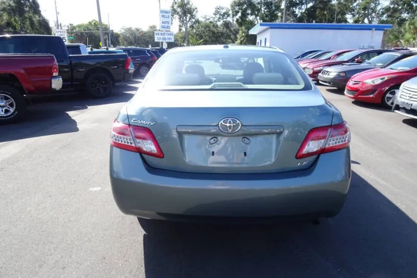 2011 Toyota Camry Base photo 1