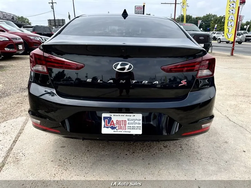 2020 Hyundai Elantra photo 6