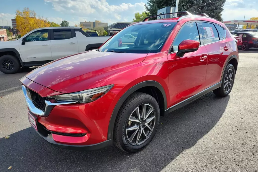 2017 Mazda CX-5 Grand Touring photo 1