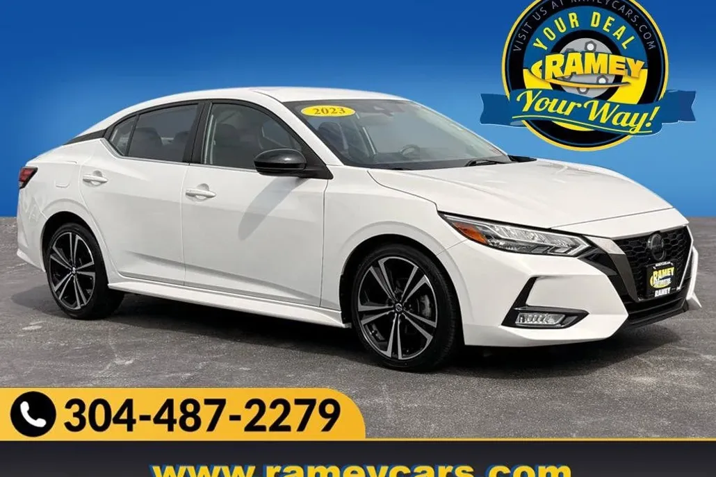 2023 Nissan Sentra SR photo 1