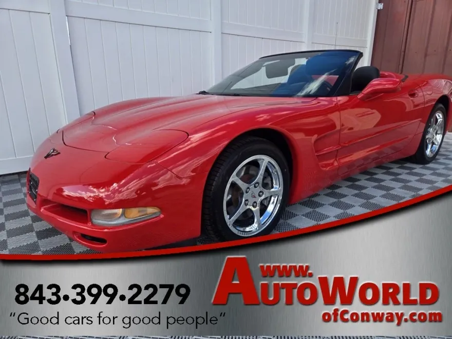 2004 Chevrolet Corvette Base photo 1
