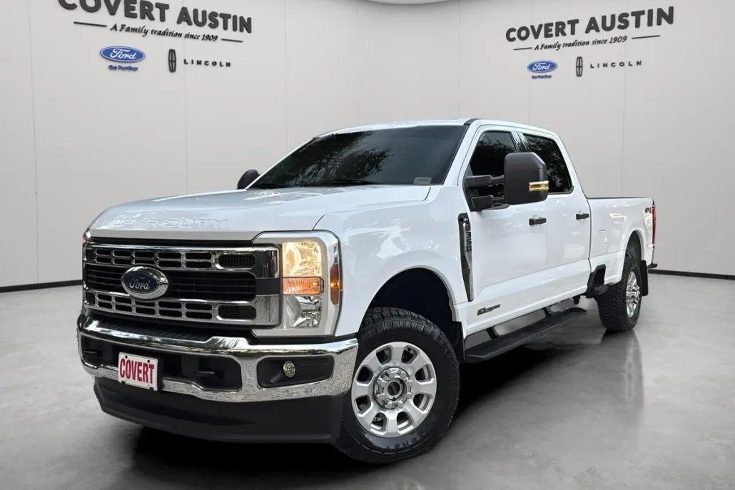 2024 Ford F-350 photo 1