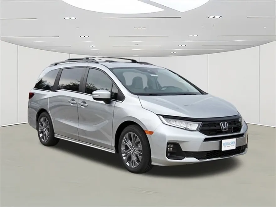2026 Honda Odyssey Touring photo 1