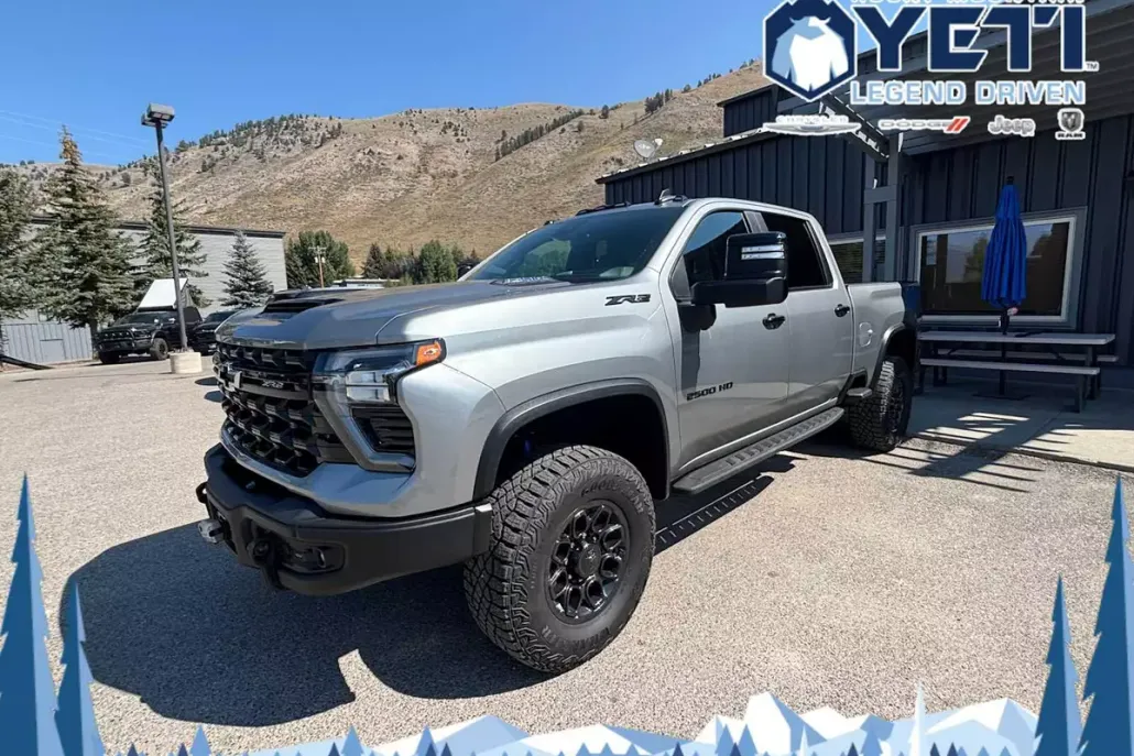 2024 Chevrolet Silverado 2500HD ZR2 photo 1