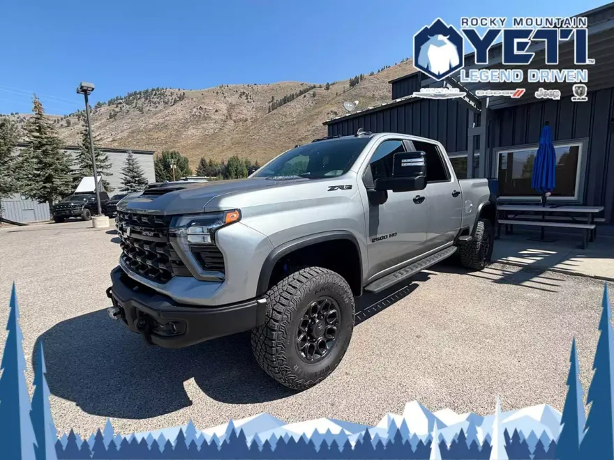 2024 Chevrolet Silverado 2500HD ZR2 photo 1