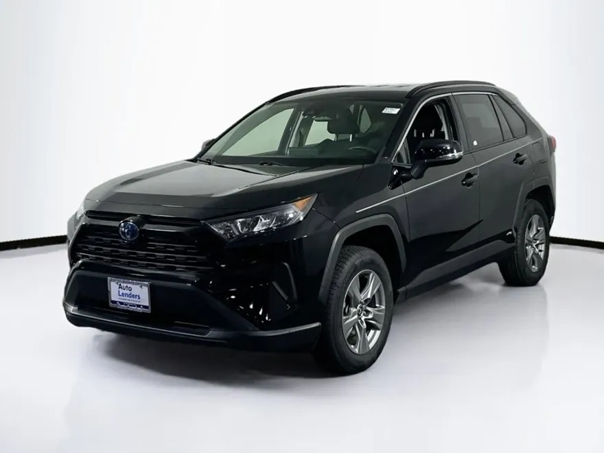 2022 Toyota RAV4 Hybrid LE photo 1