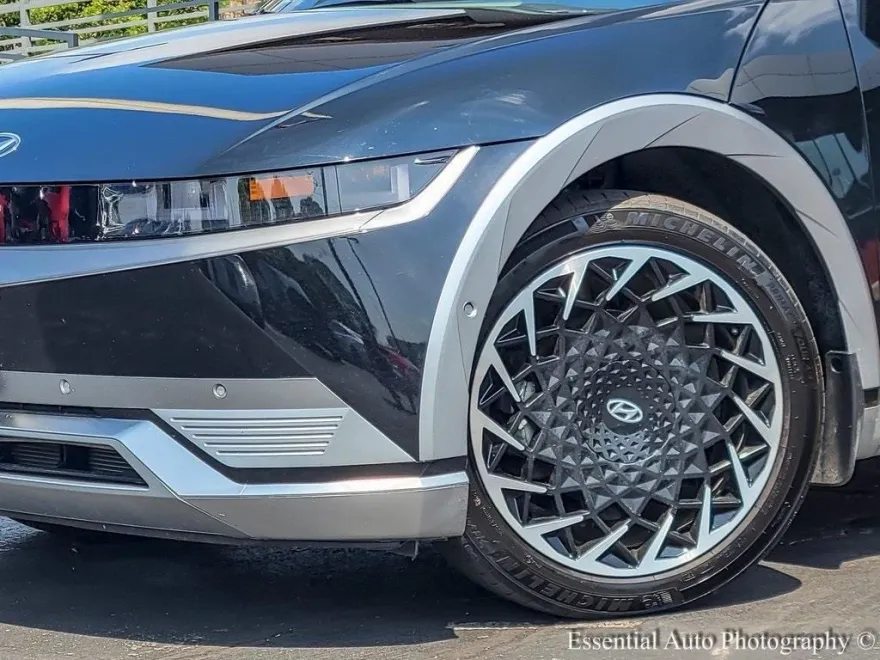 2023 Hyundai Ioniq 5 Limited photo 2