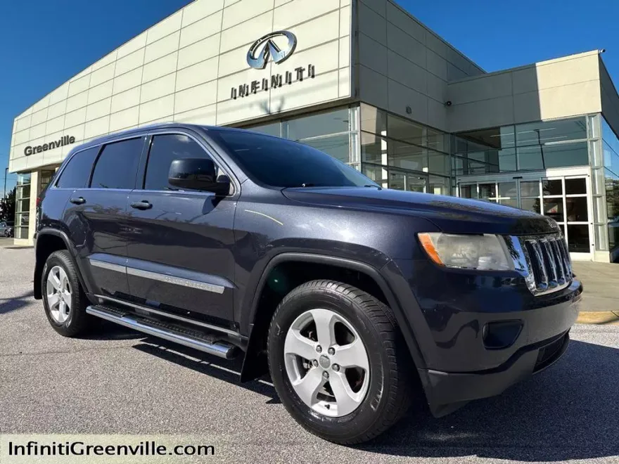 2012 Jeep Grand Cherokee Laredo photo 1