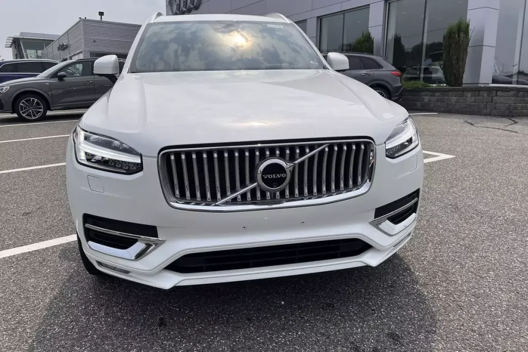 2024 Volvo XC90 Ultimate photo 1