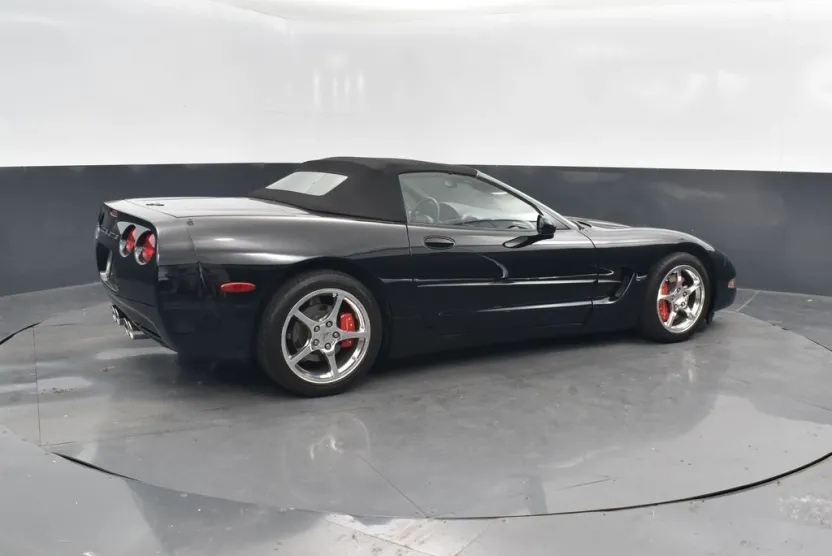 2000 Chevrolet Corvette Base Convertible photo 1