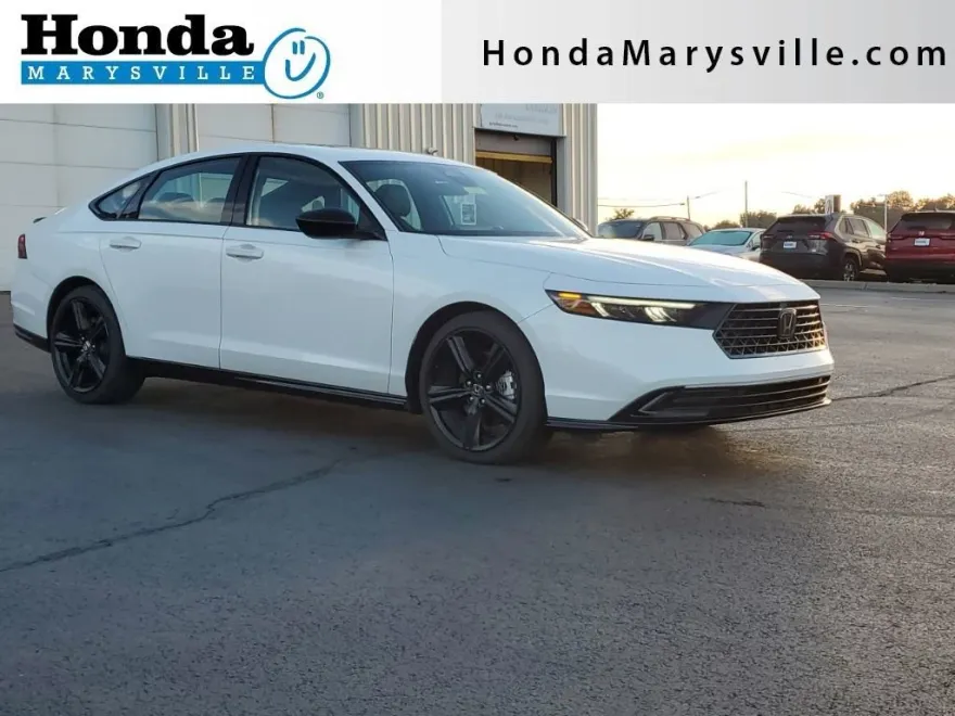 2019 Honda Accord Hybrid Touring photo 1