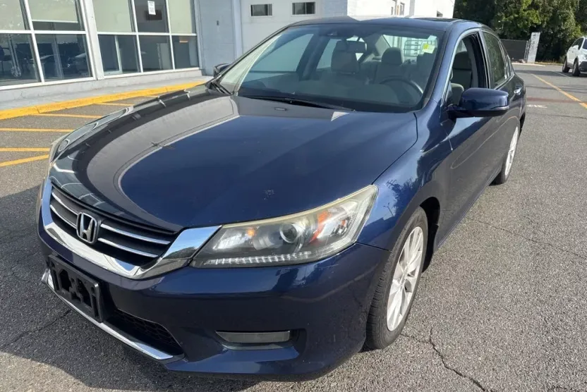 2015 Honda Accord EX-L photo 1