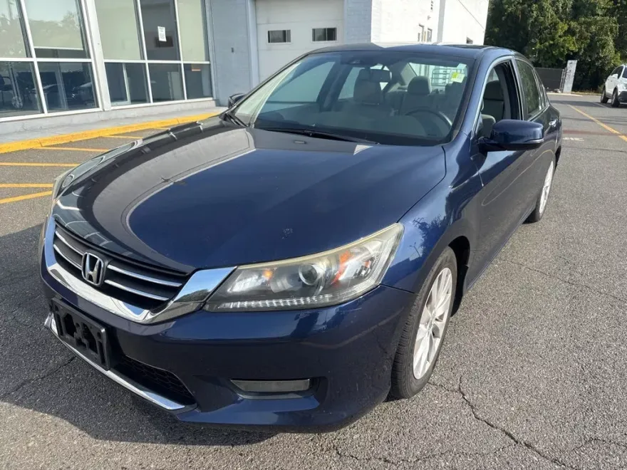 2015 Honda Accord EX-L photo 1