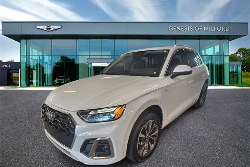2022 Audi Q5 45 S line Premium Plus photo 1