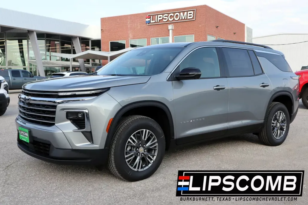 2026 Chevrolet Traverse photo 1