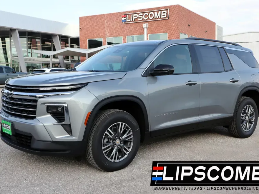 2026 Chevrolet Traverse photo 1