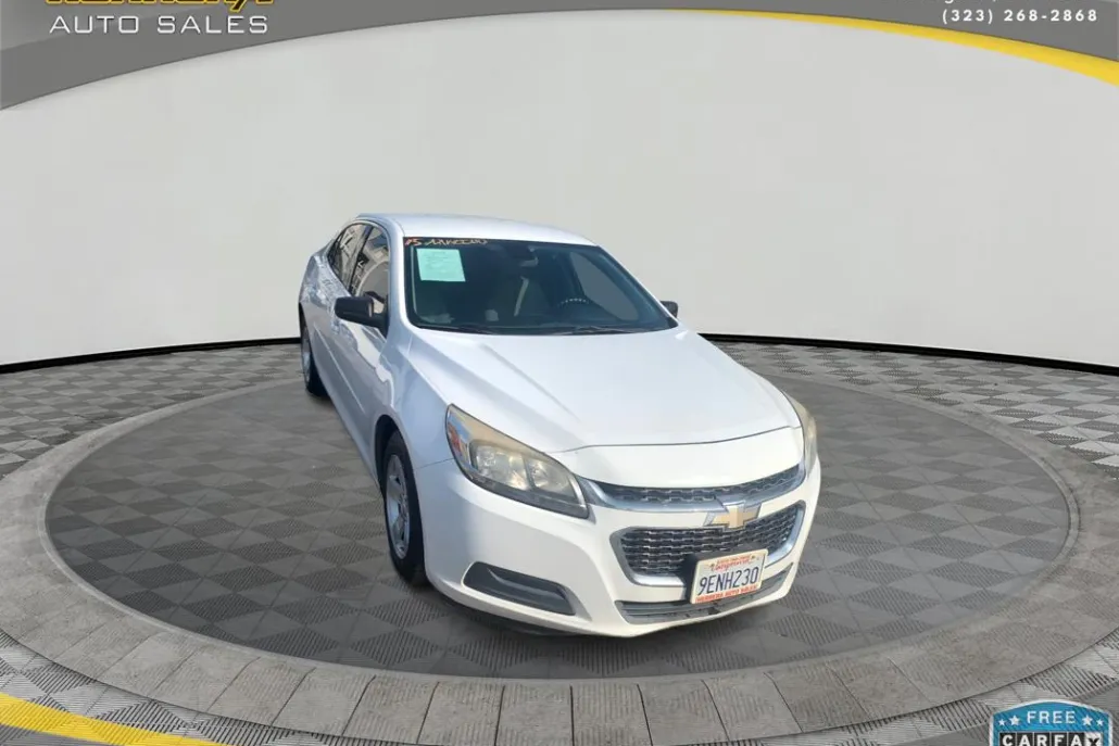 2015 Chevrolet Malibu LS photo 1