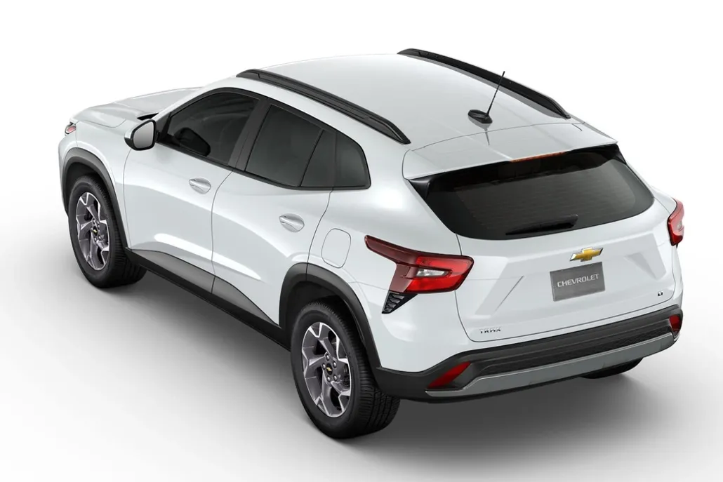 2025 Chevrolet Trax LT photo 1