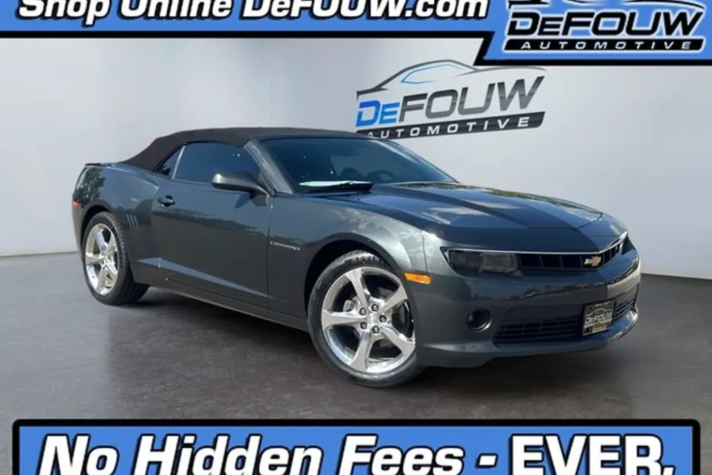 2015 Chevrolet Camaro 2LT photo 1