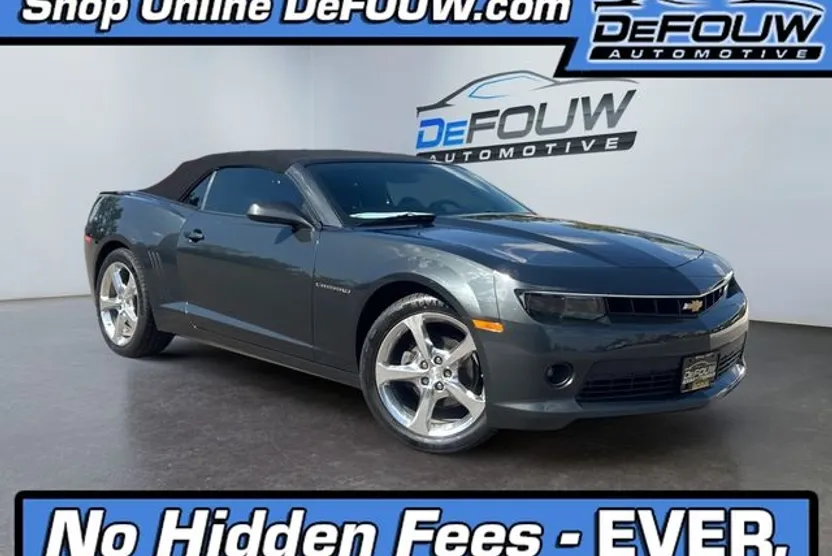 2015 Chevrolet Camaro 2LT photo 1