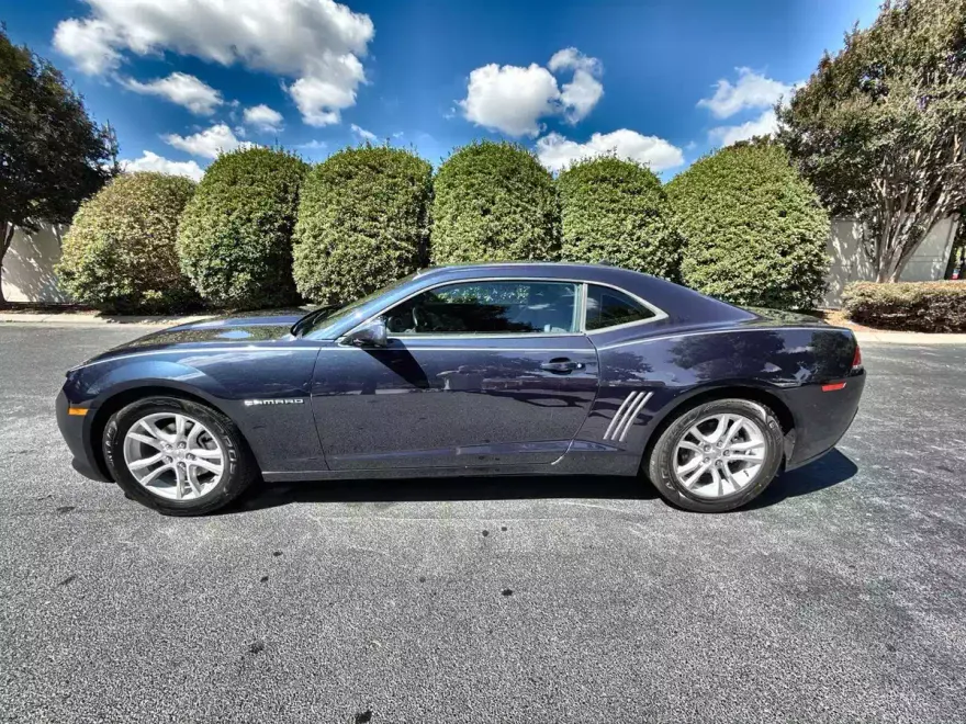 2015 Chevrolet Camaro 1LT photo 1