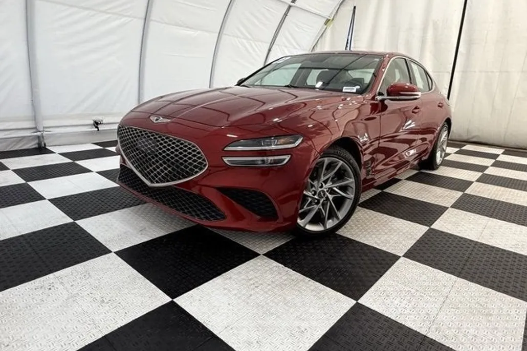 2022 Genesis G70 2.0T photo 1