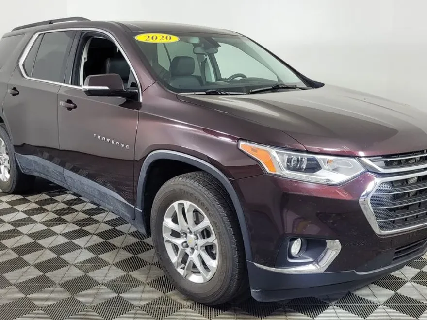2020 Chevrolet Traverse 3LT photo 1