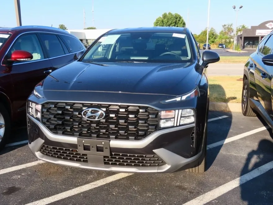 2023 Hyundai Santa Fe SE photo 1