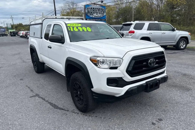 2020 Toyota Tacoma Access Cab photo 1