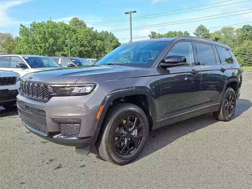 2025 Jeep Grand Cherokee Altitude X photo 1