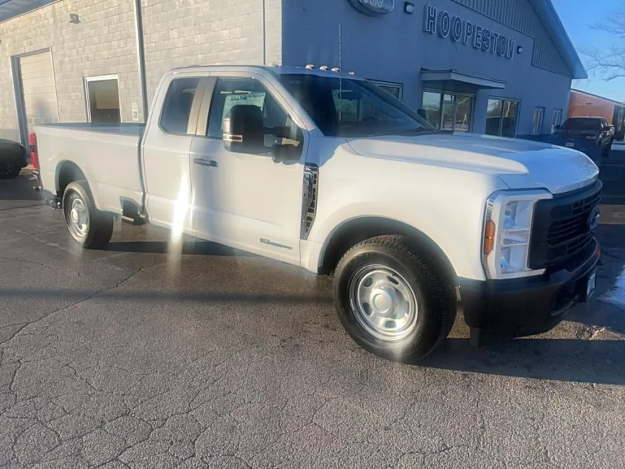 2024 Ford F-350 XL photo 1