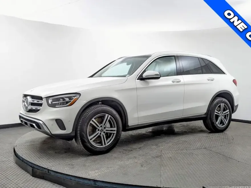 2021 Mercedes Benz GLC 300 photo 1