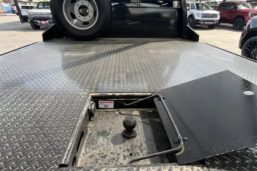 2025 Gmc Sierra 3500 HD Pro photo 1