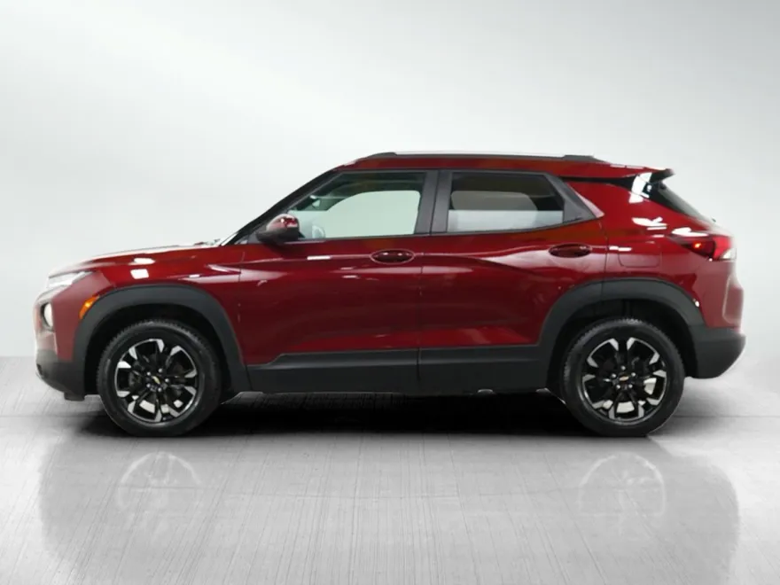 2022 Chevrolet Trailblazer LT photo 1
