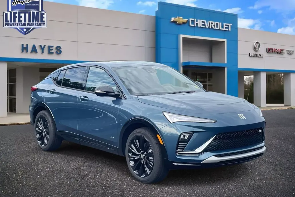 2025 Buick Envista ST photo 1