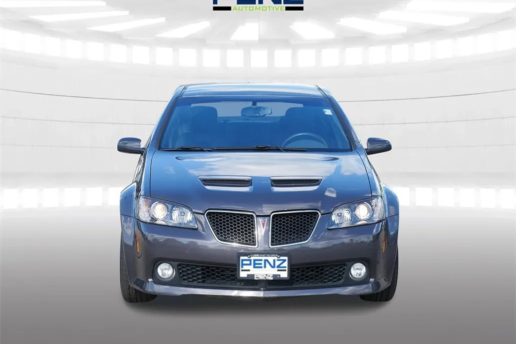 2009 Pontiac G8 GT photo 1