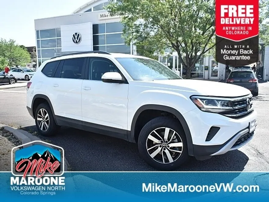 2023 Volkswagen Atlas SE photo 1