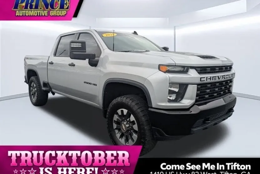 2021 Chevrolet Silverado 2500HD Custom photo 1