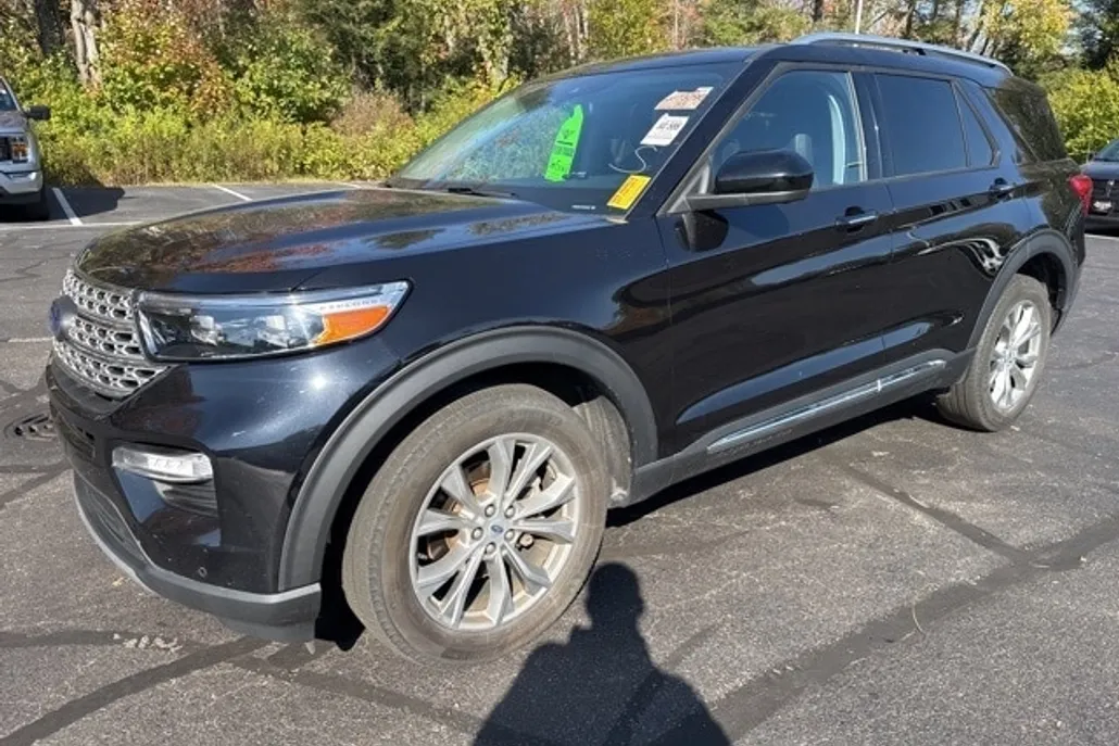 2023 Ford Explorer Limited photo 1