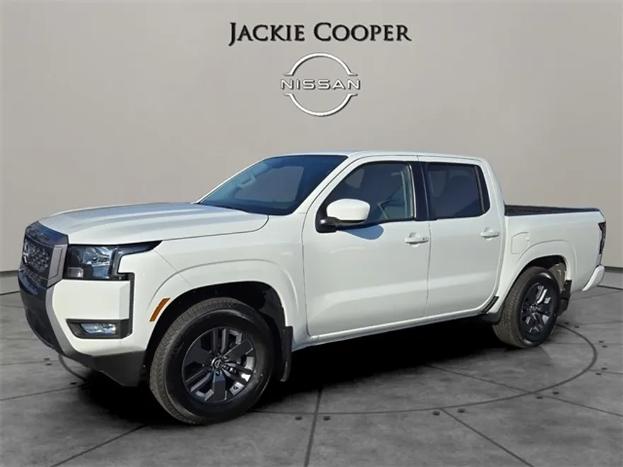 2025 Nissan Frontier SV photo 1