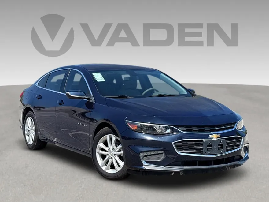 2016 Chevrolet Malibu 1LT photo 1