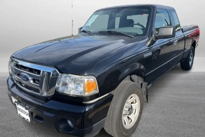 2011 Ford Ranger XLT photo 1