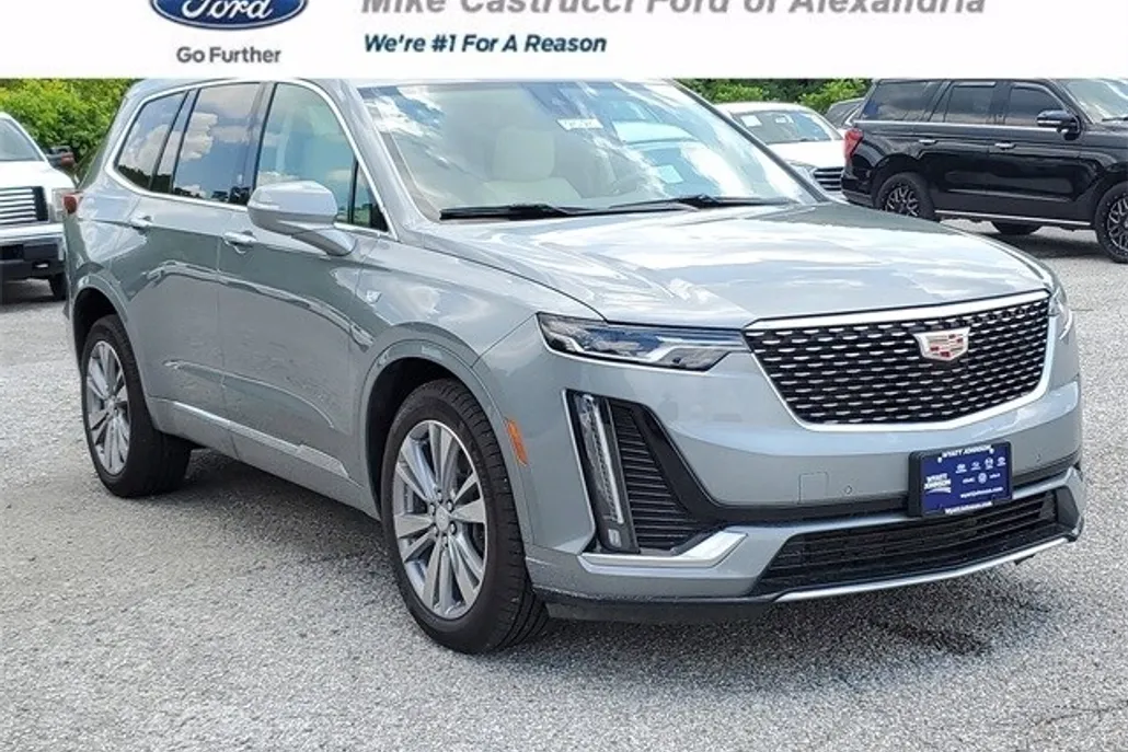 2024 Cadillac XT6 Premium Luxury photo 1